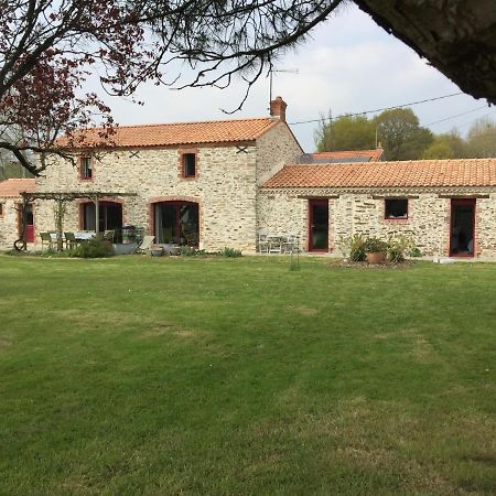 Bed and Breakfast Au Mas Retz De Jade Chauve Екстер'єр фото