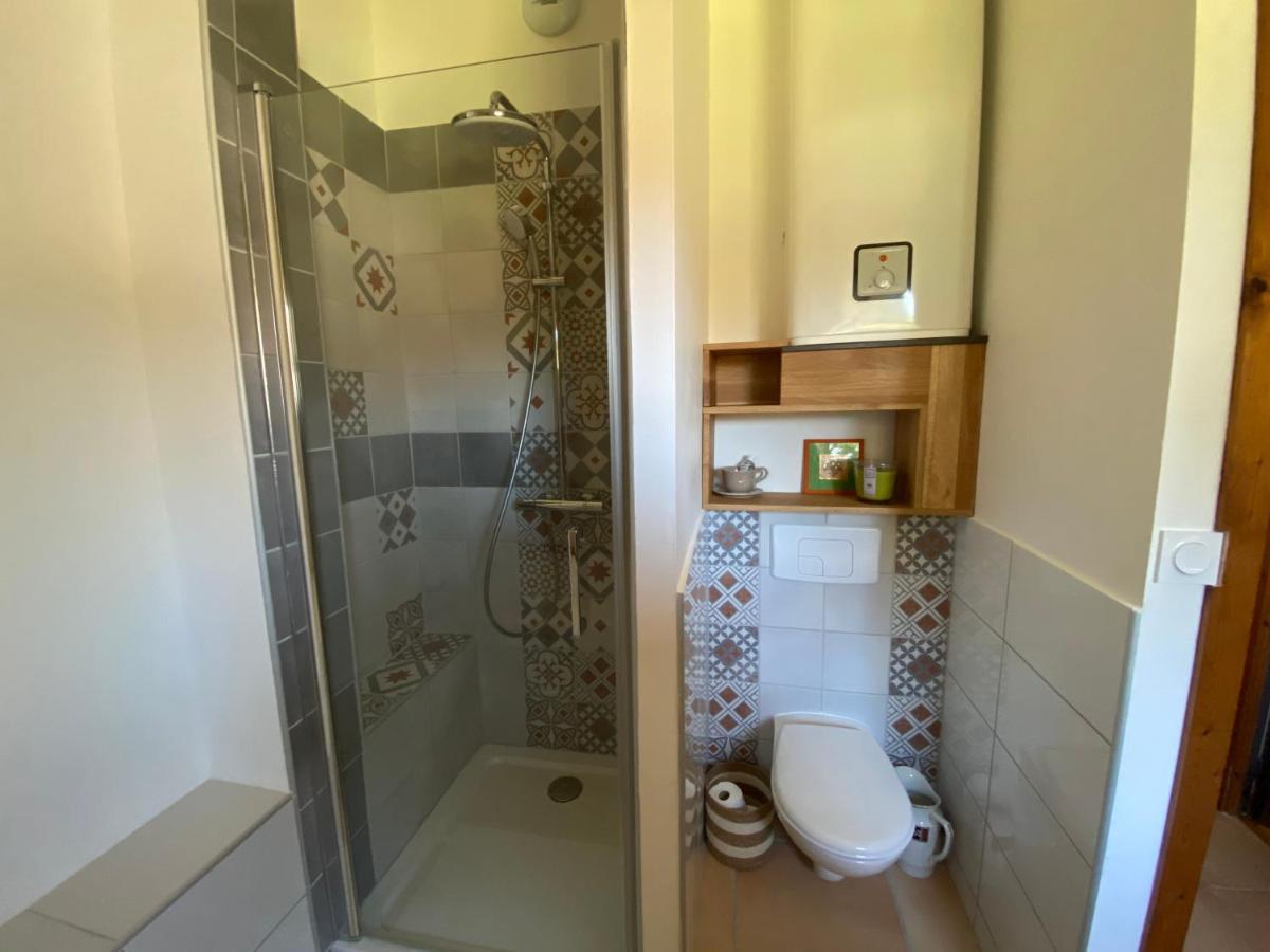 Bed and Breakfast Au Mas Retz De Jade Chauve Екстер'єр фото